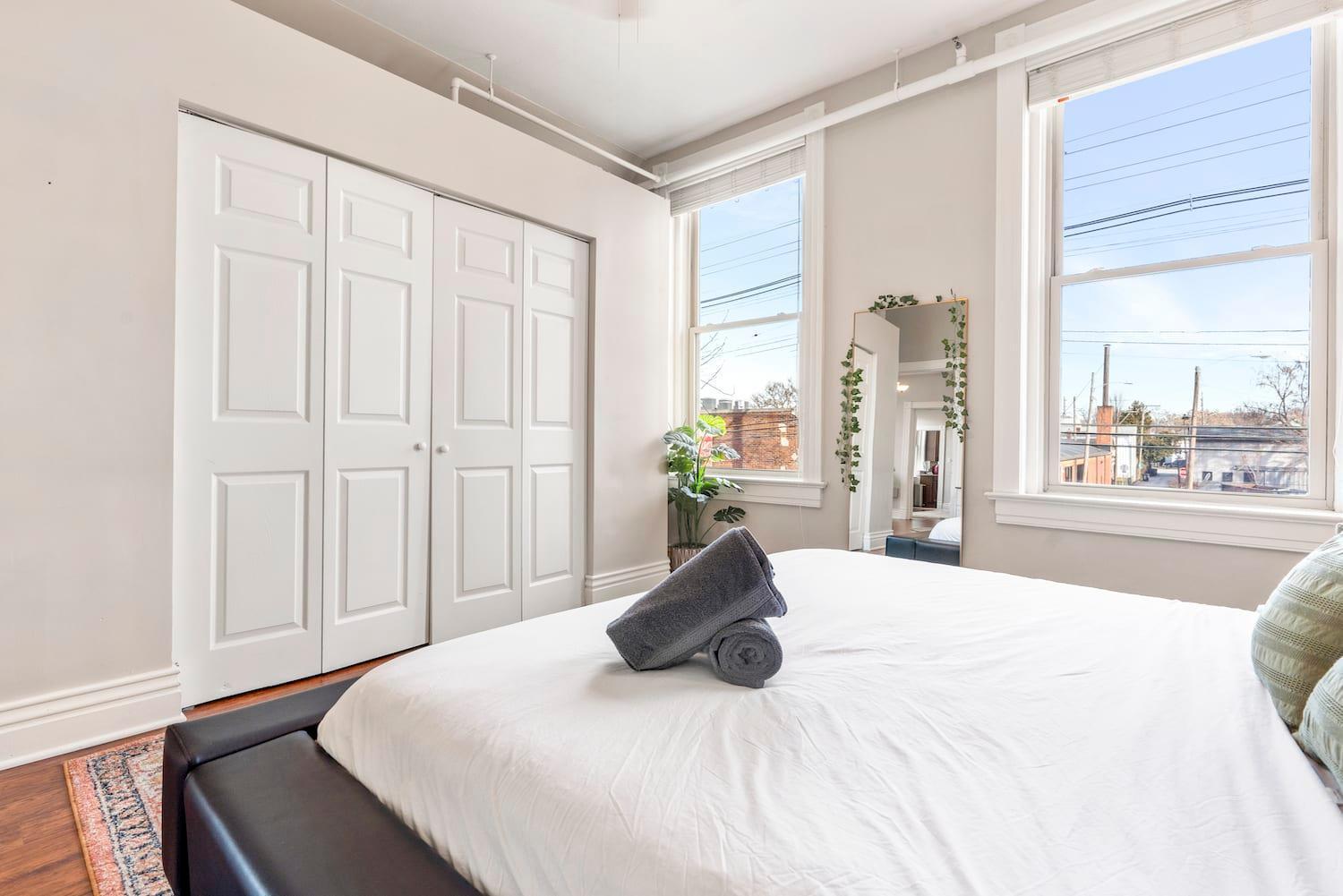 King Sleep8 4bed 3br 2ba Swepson Domestique Apartment